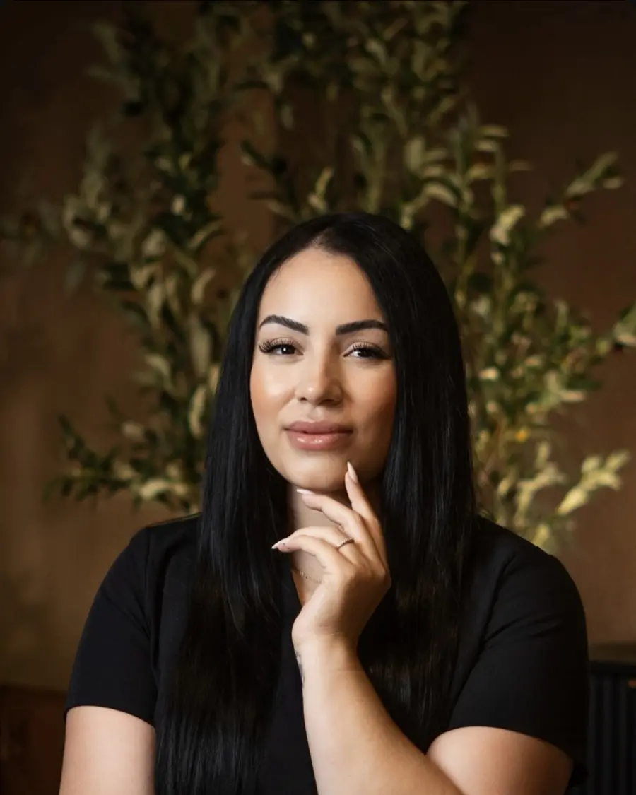 Laura of Flawless Aesthetic